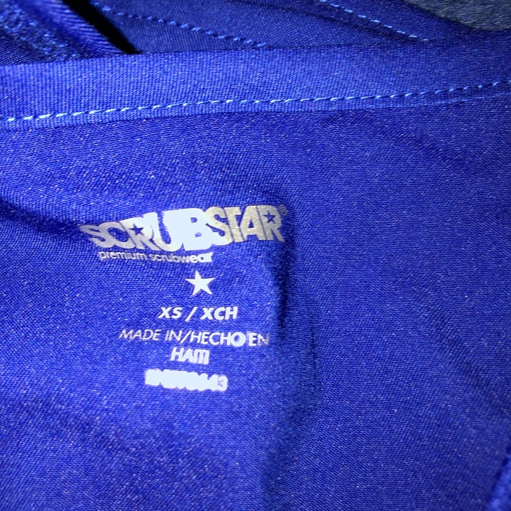 Scrubs - Picture 4 of 8